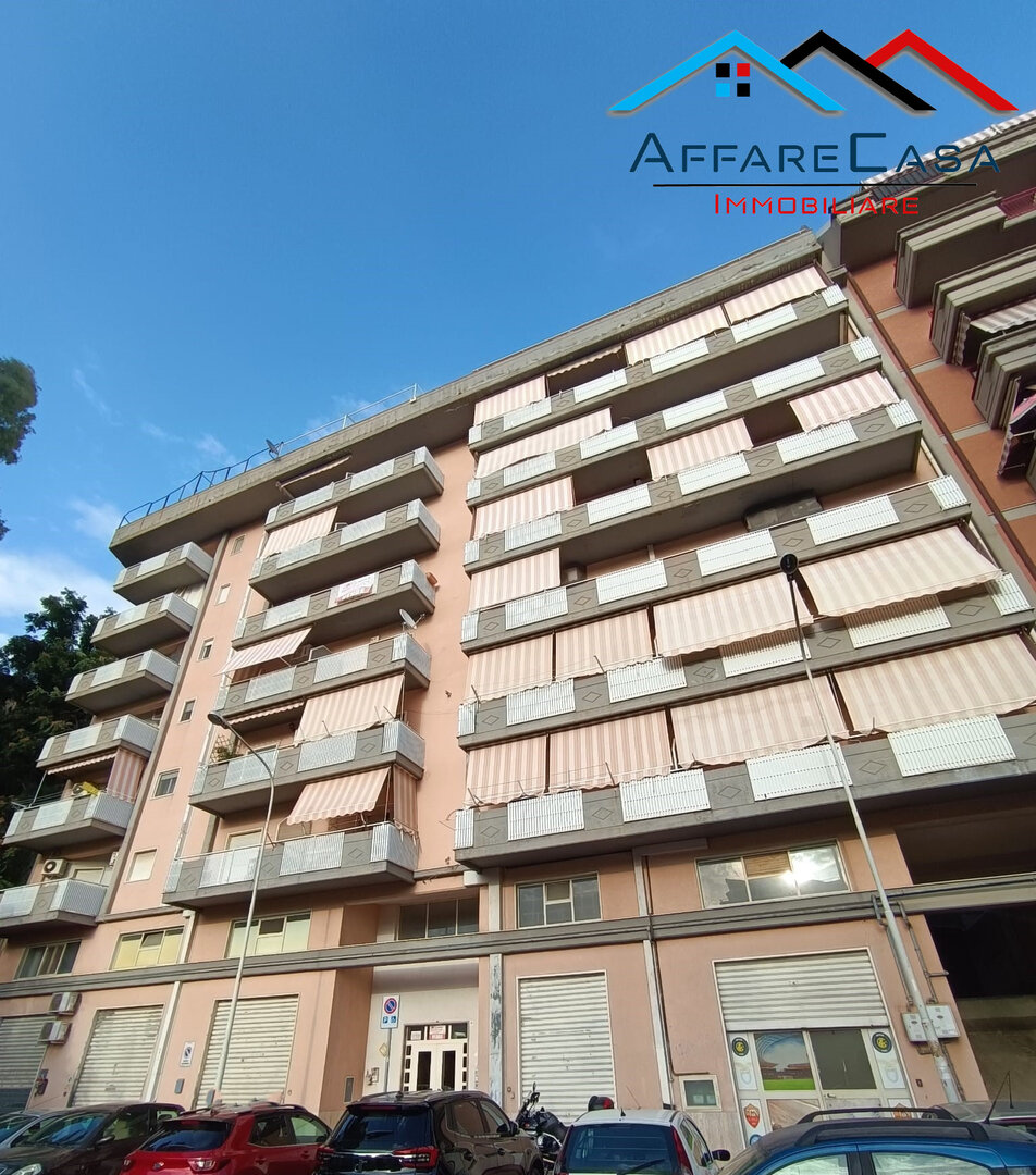 Appartamento con garage Via Ruggero Settimo, 39 Caltanissetta