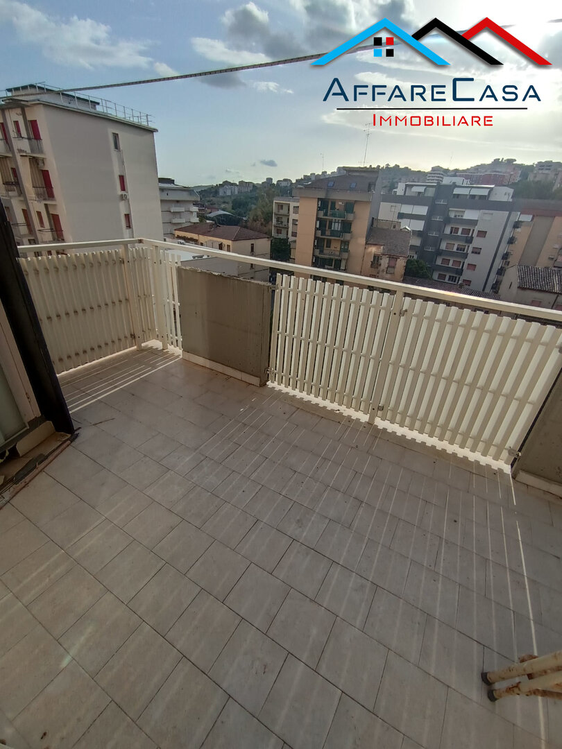 Appartamento con garage Via Ruggero Settimo, 39 Caltanissetta - Foto 19