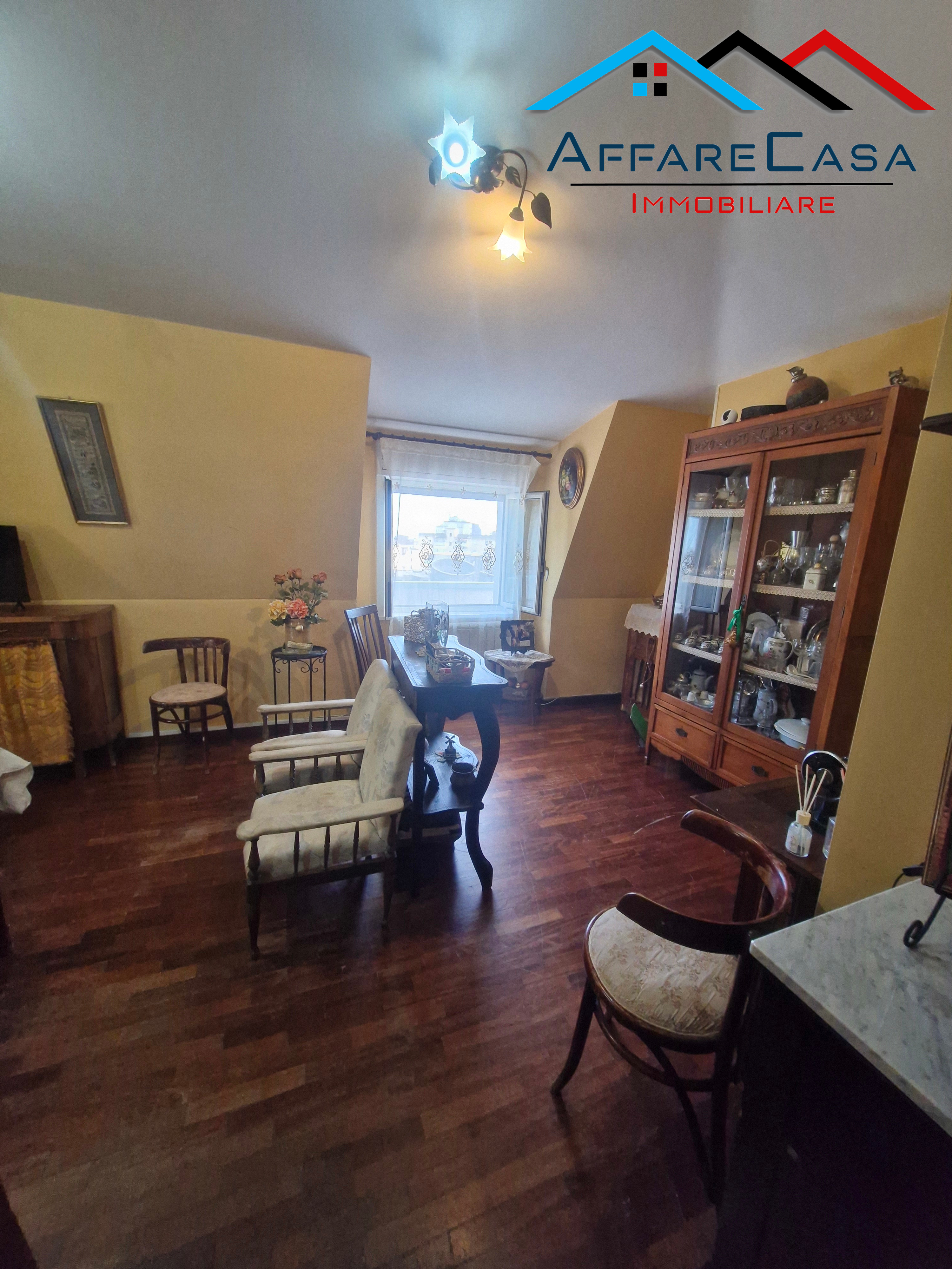 Appartamento Via Amico Valenti, 118 Caltanissetta - Foto 2